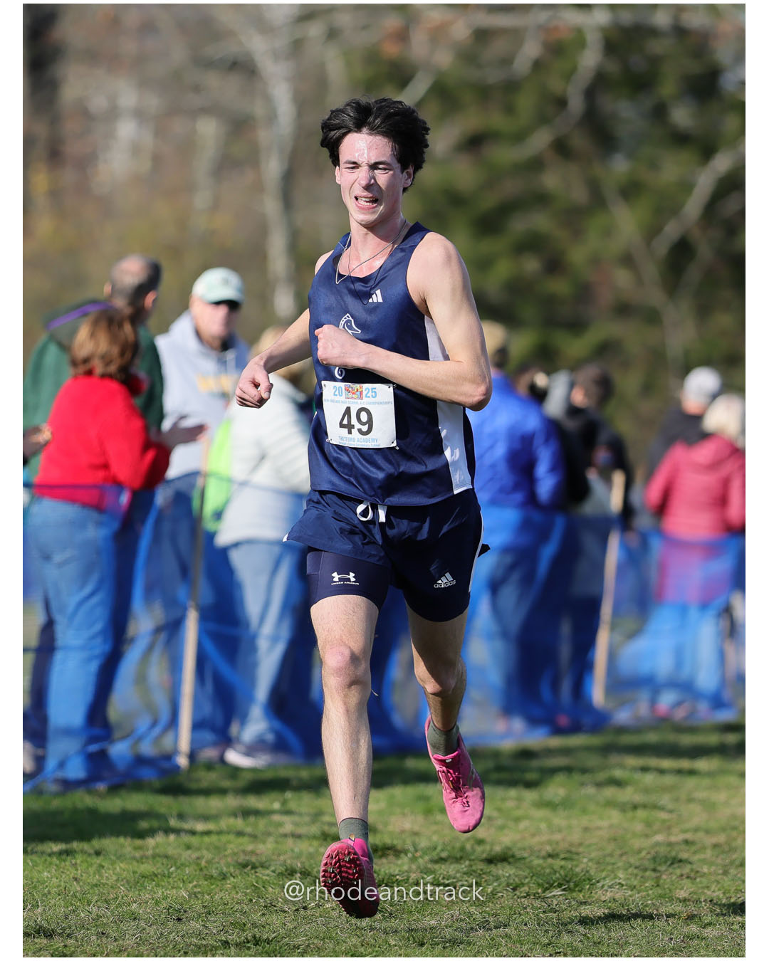 Enzo Napolitano, Burlington High School, P242, 20:12.83 - New England Cross Country State Championship - Thetford Vt - November 8, 2025 File: ./dir-2-Boys-Championship/251108-2025-New England-Cross-Country-Championships-Thetford-VT-747-296A2594.jpg Enzo Napolitano, Burlington High School, P242, 20:12.83 - New England Cross Country State Championship - Thetford Vt - November 8, 2025 – 2…